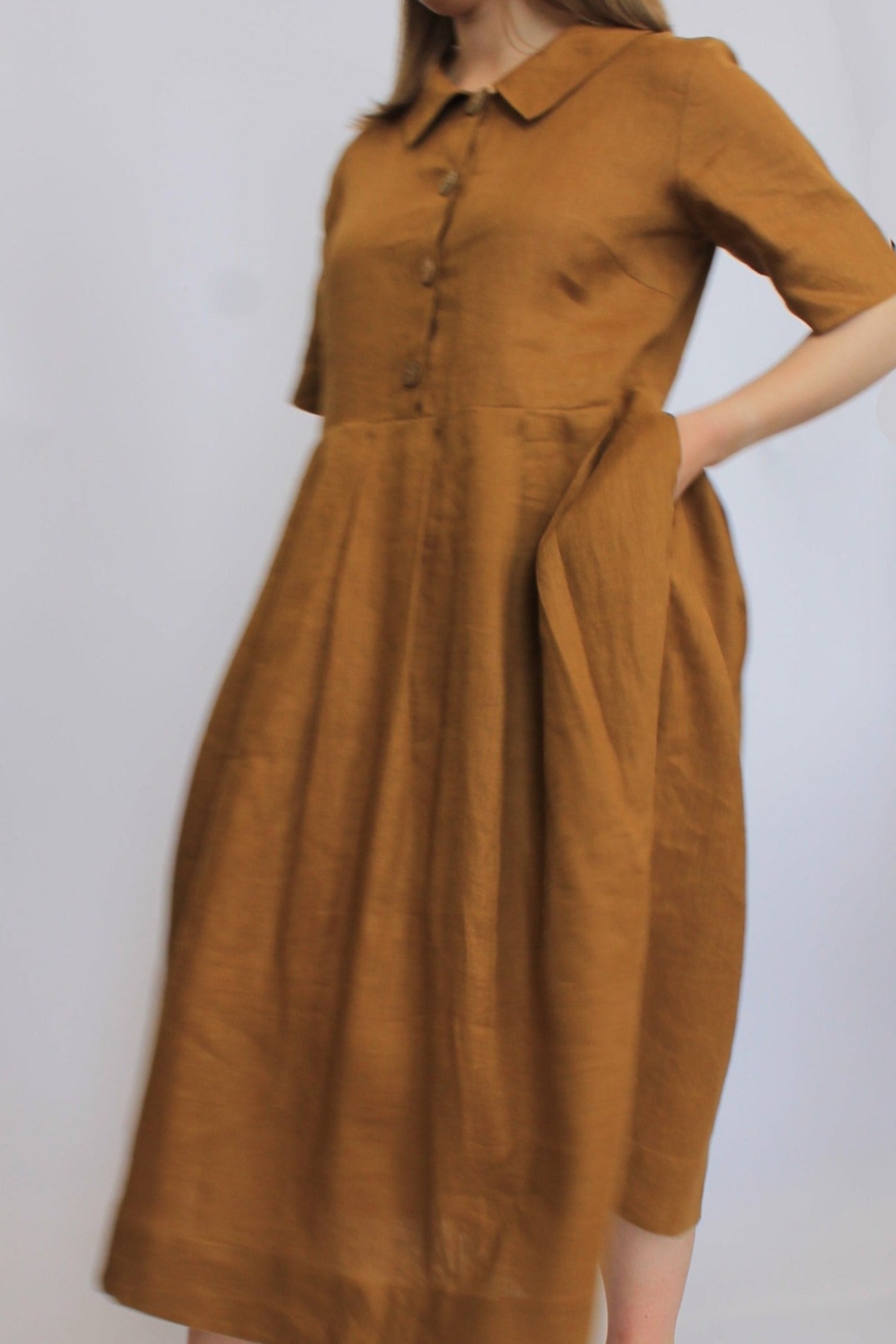 Relaxed collar vintage dress